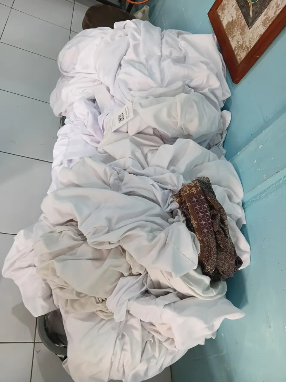 Cuci Sprei Hanya di Mr Laundry